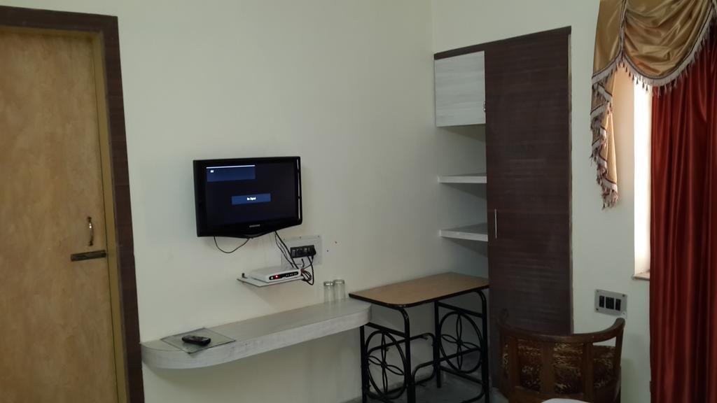 Hotel Rupasi Bangla Kalkata Pokoj fotografie