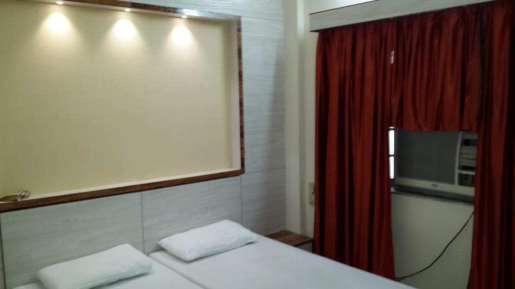 Hotel Rupasi Bangla Kalkata Pokoj fotografie